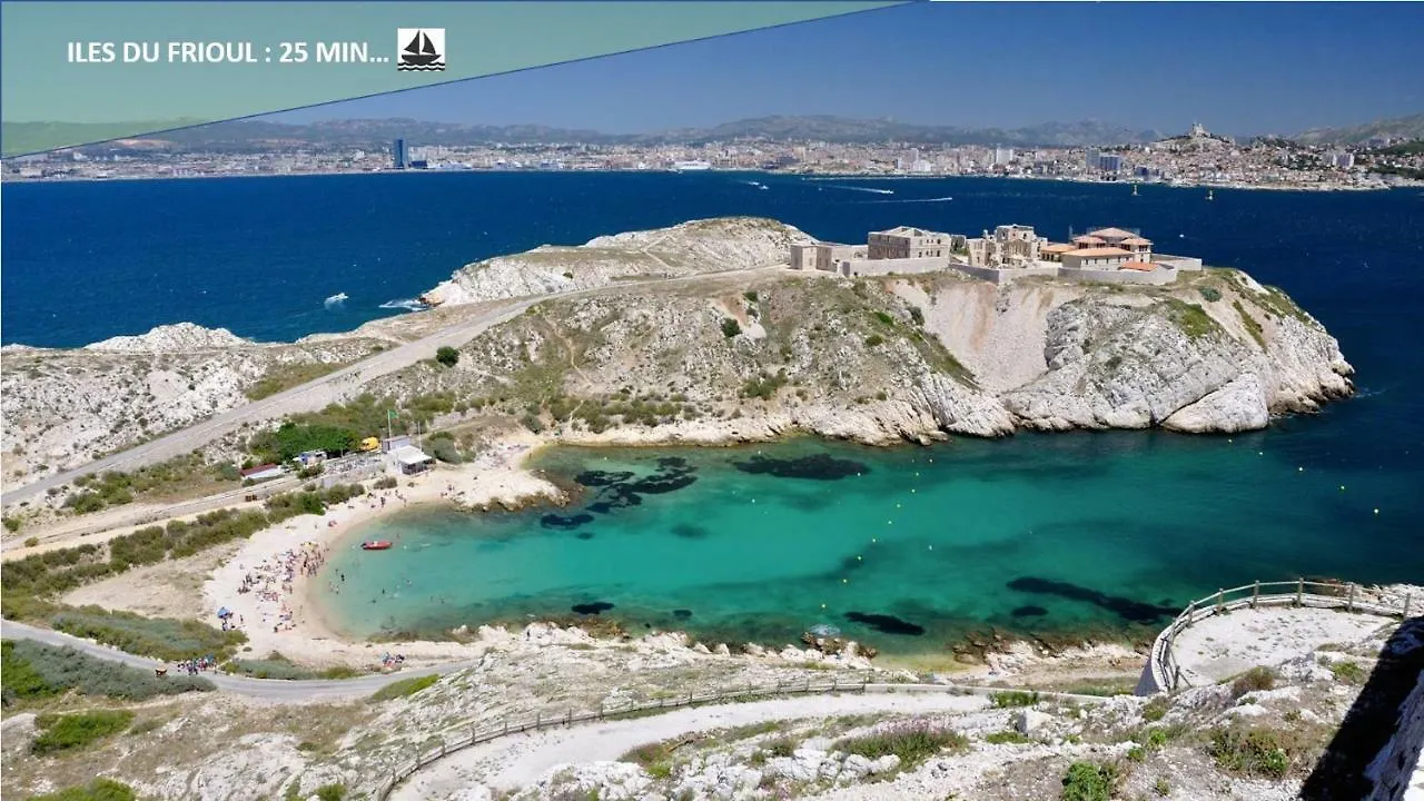 Coeur Vieux Port Tout Equipe Marseille 0*,