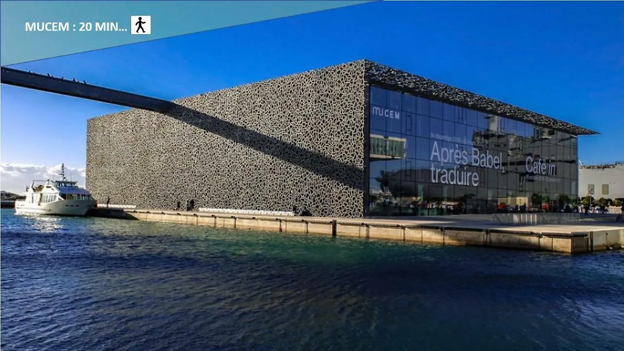 Coeur Vieux Port Tout Equipe Marseille